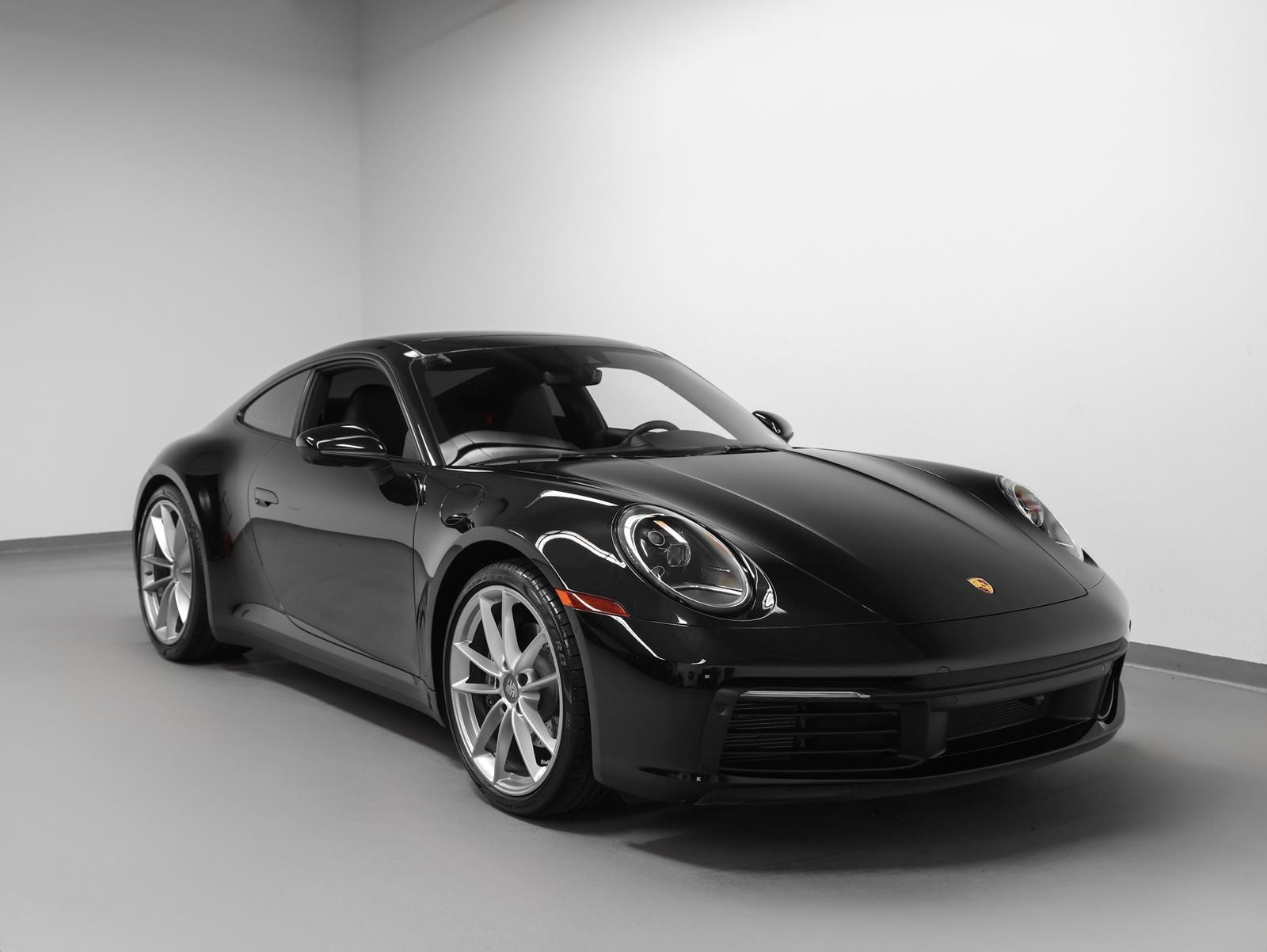 2022 Porsche 911 Carrera