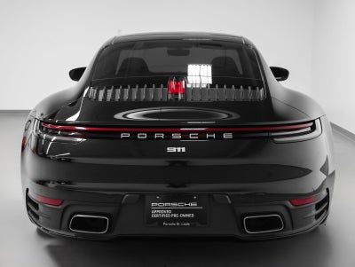 2022 Porsche 911 Carrera