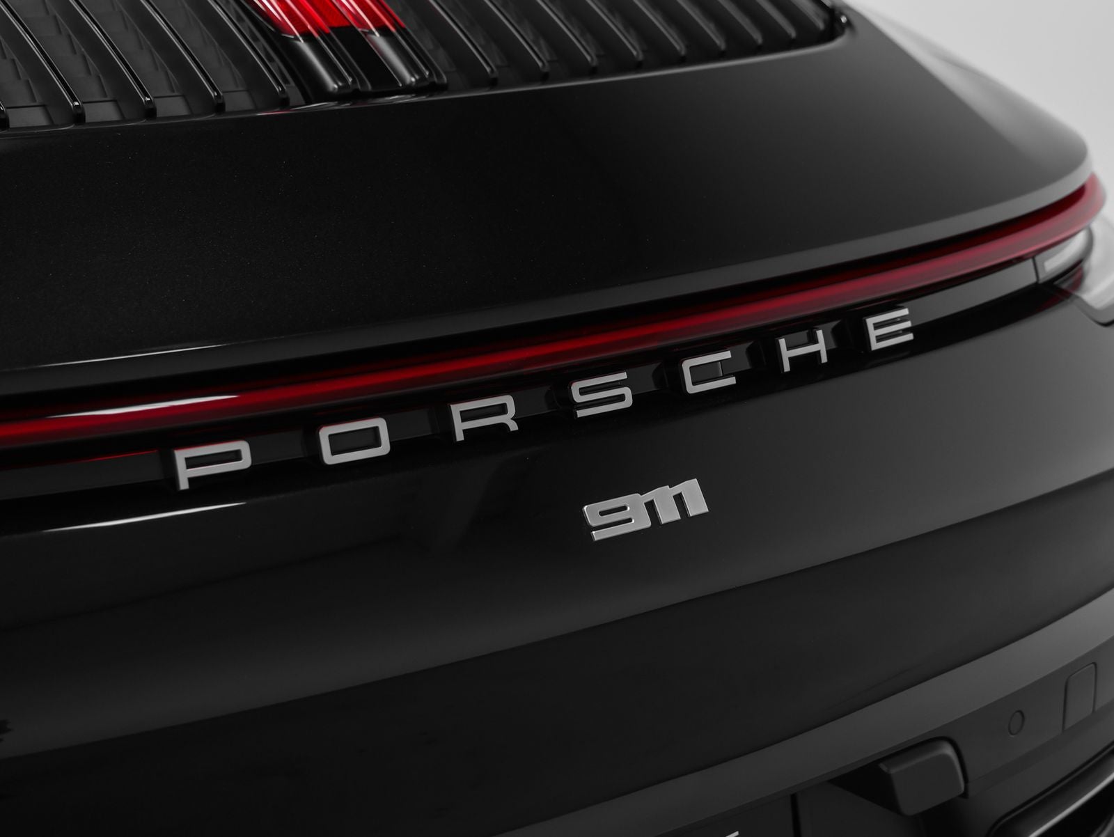 2022 Porsche 911 Carrera