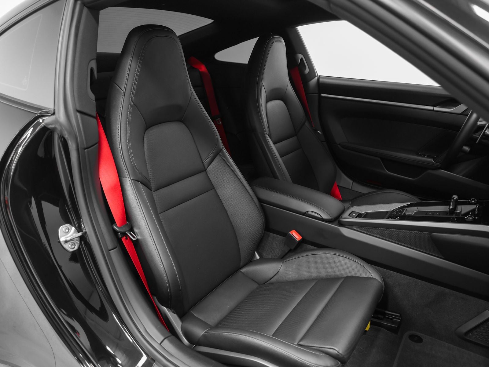 2022 Porsche 911 Carrera
