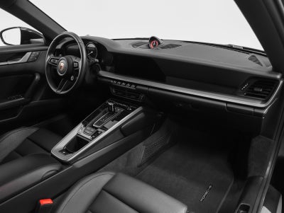 2022 Porsche 911 Carrera