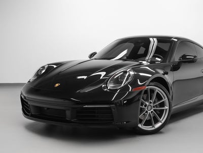 2022 Porsche 911 Carrera