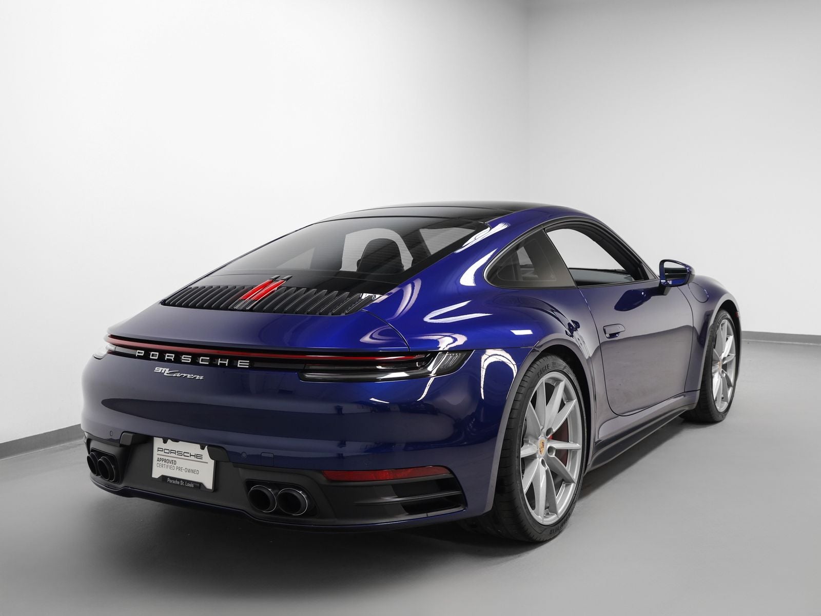 2021 Porsche 911 Carrera