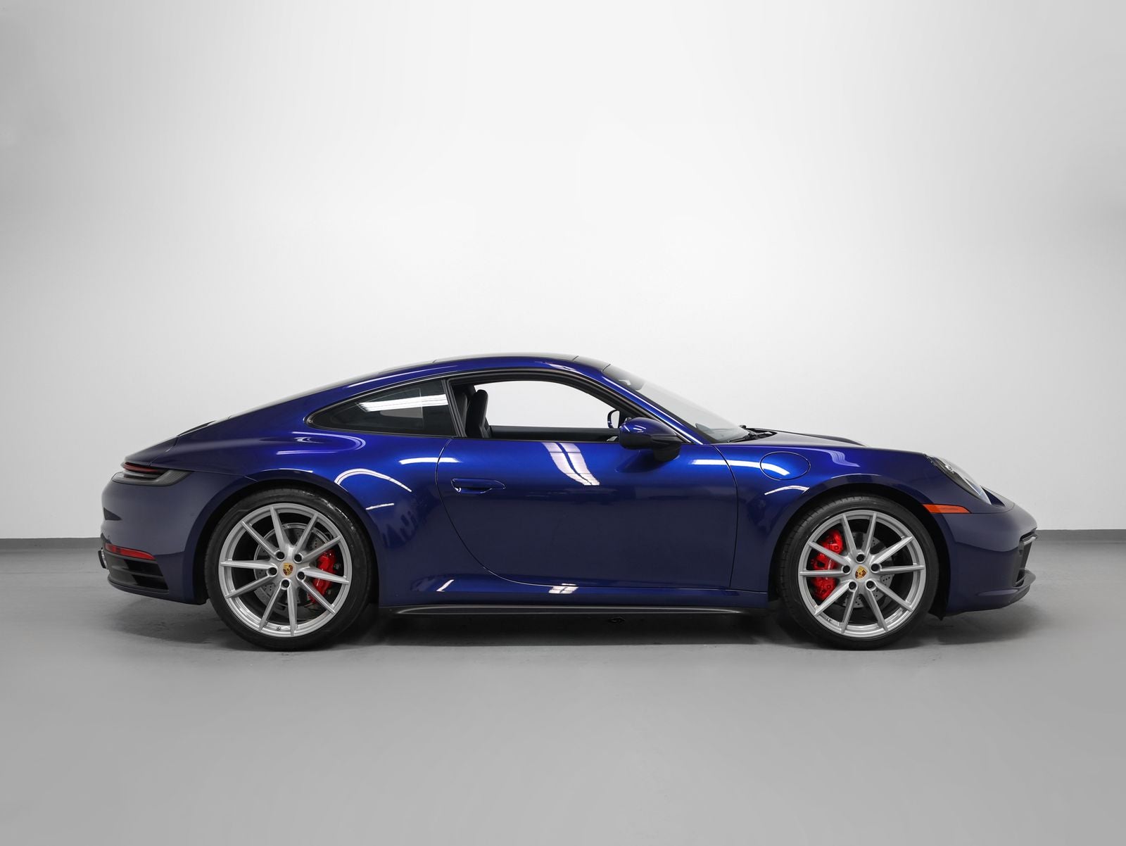 2021 Porsche 911 Carrera