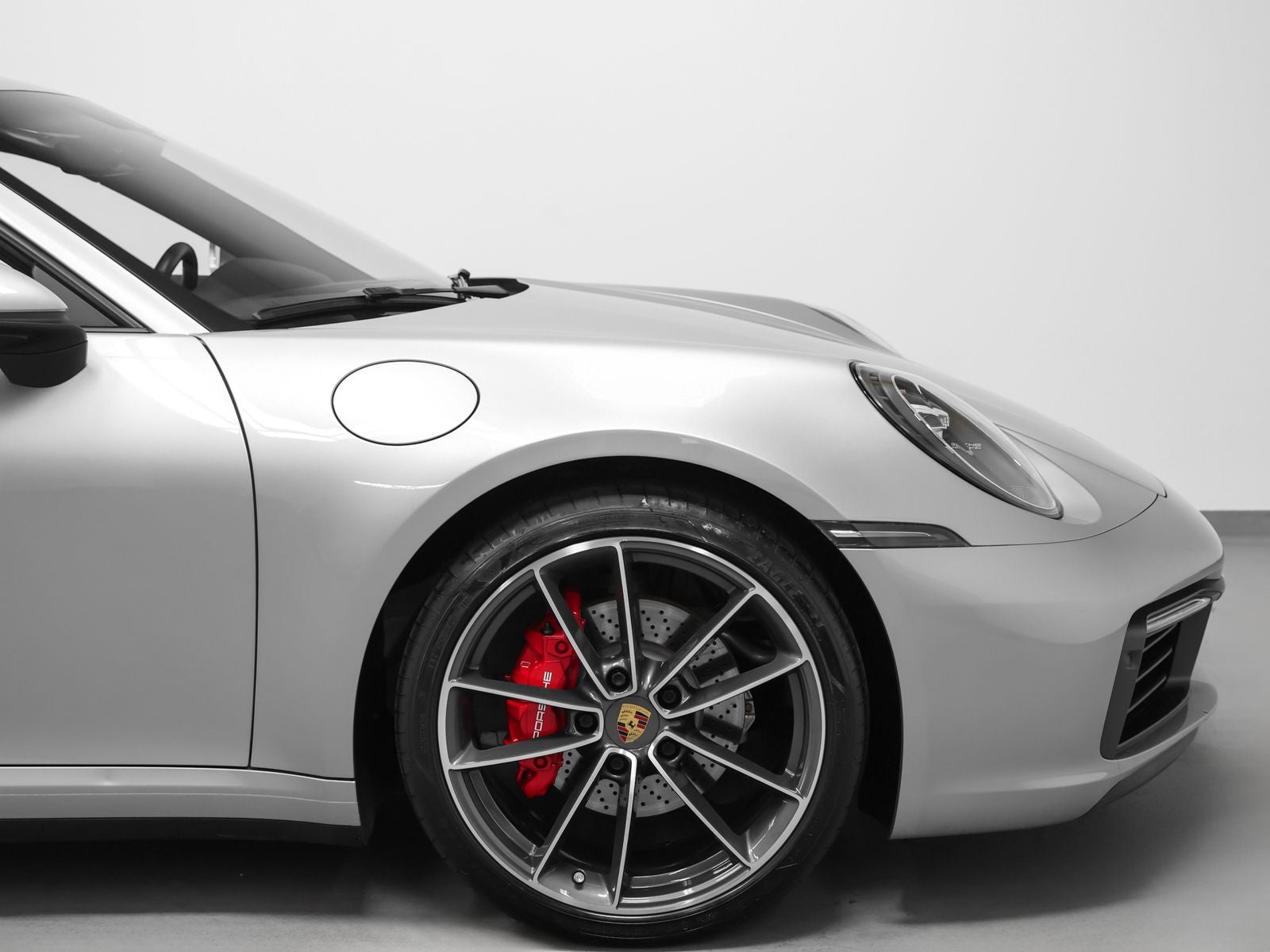 2020 Porsche 911 Carrera