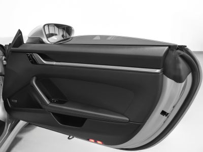 2020 Porsche 911 Carrera