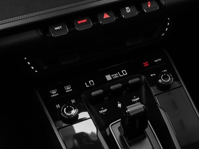 2020 Porsche 911 Carrera