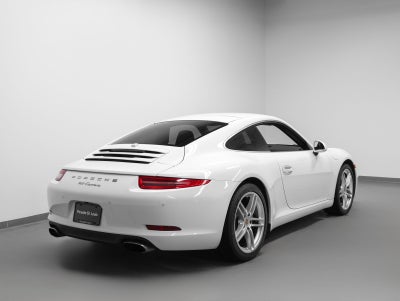2015 Porsche 911 Carrera