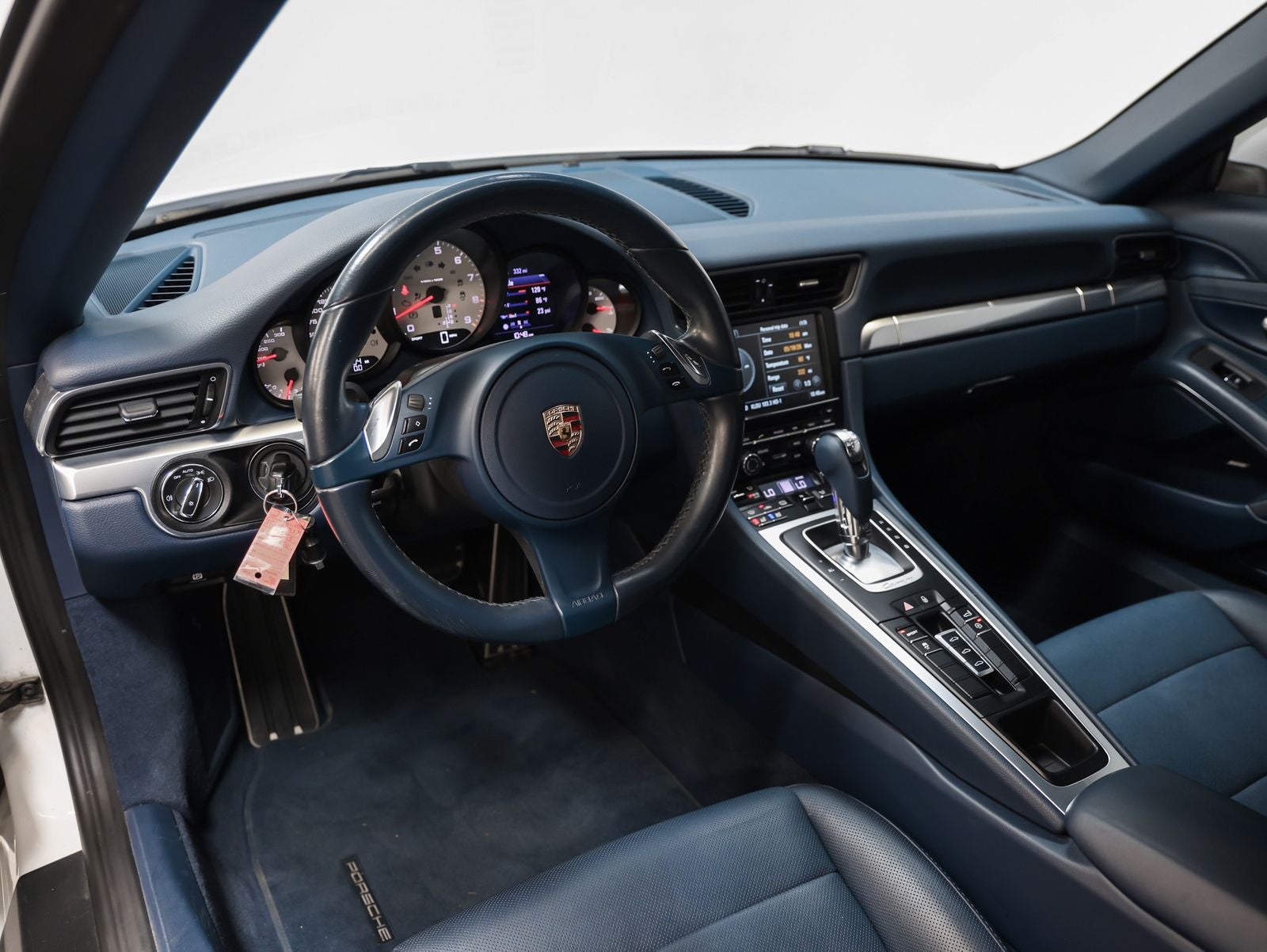 2015 Porsche 911 Carrera