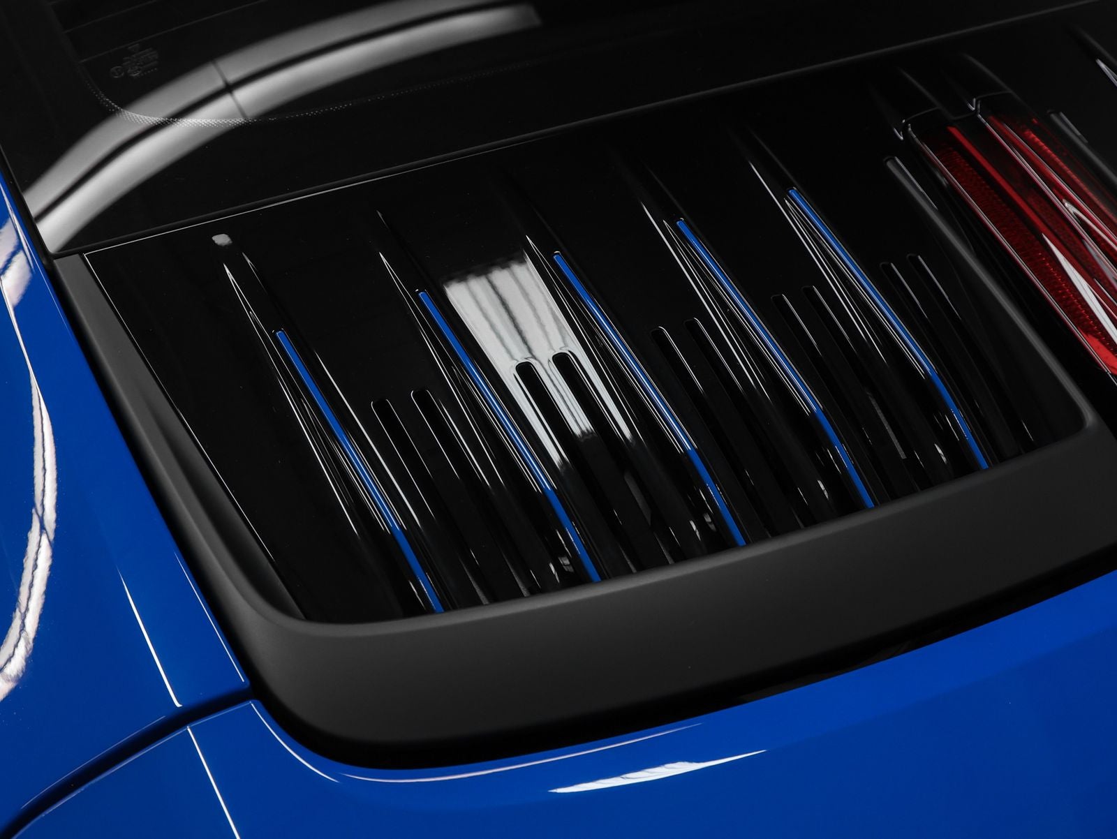 2025 Porsche 911 Carrera