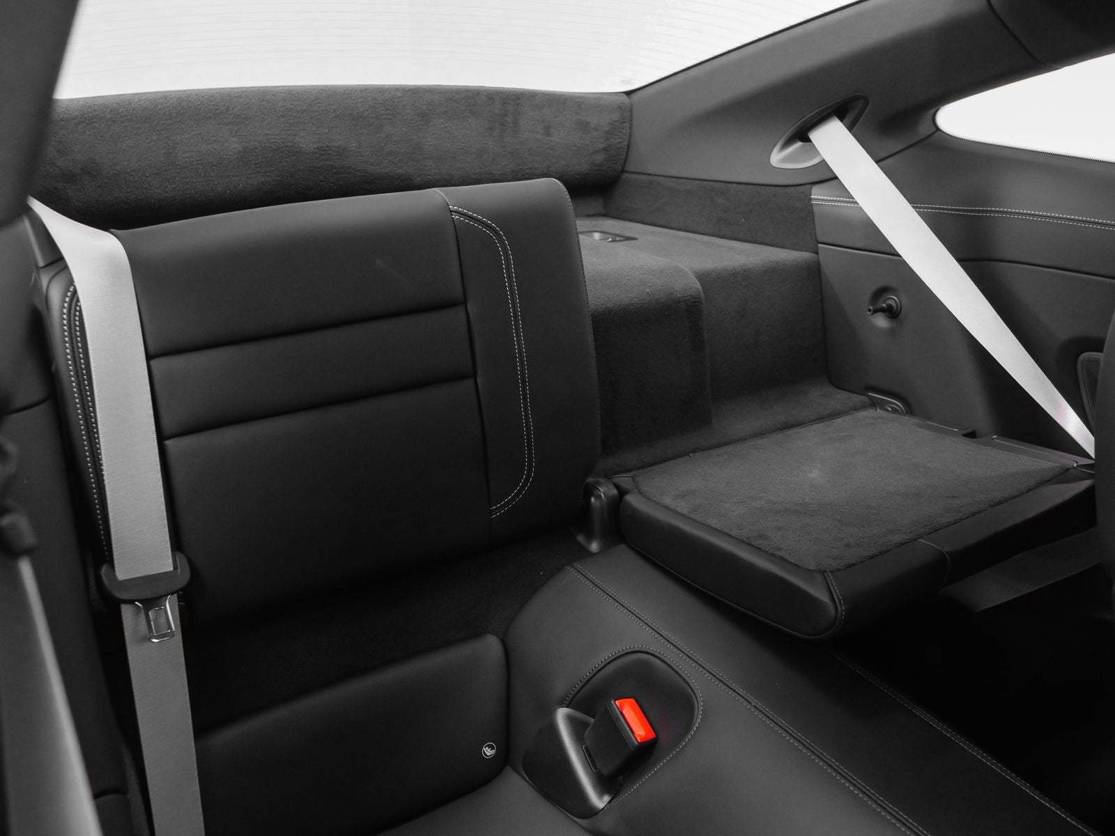 2025 Porsche 911 Carrera