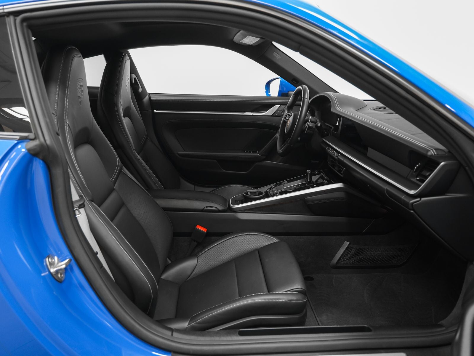 2025 Porsche 911 Carrera