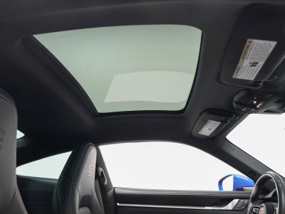 2025 Porsche 911 Carrera