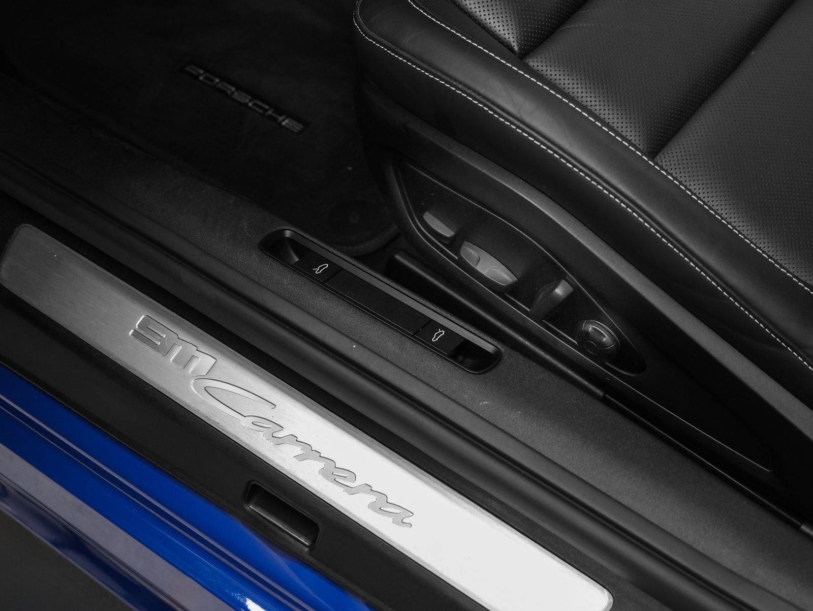 2025 Porsche 911 Carrera