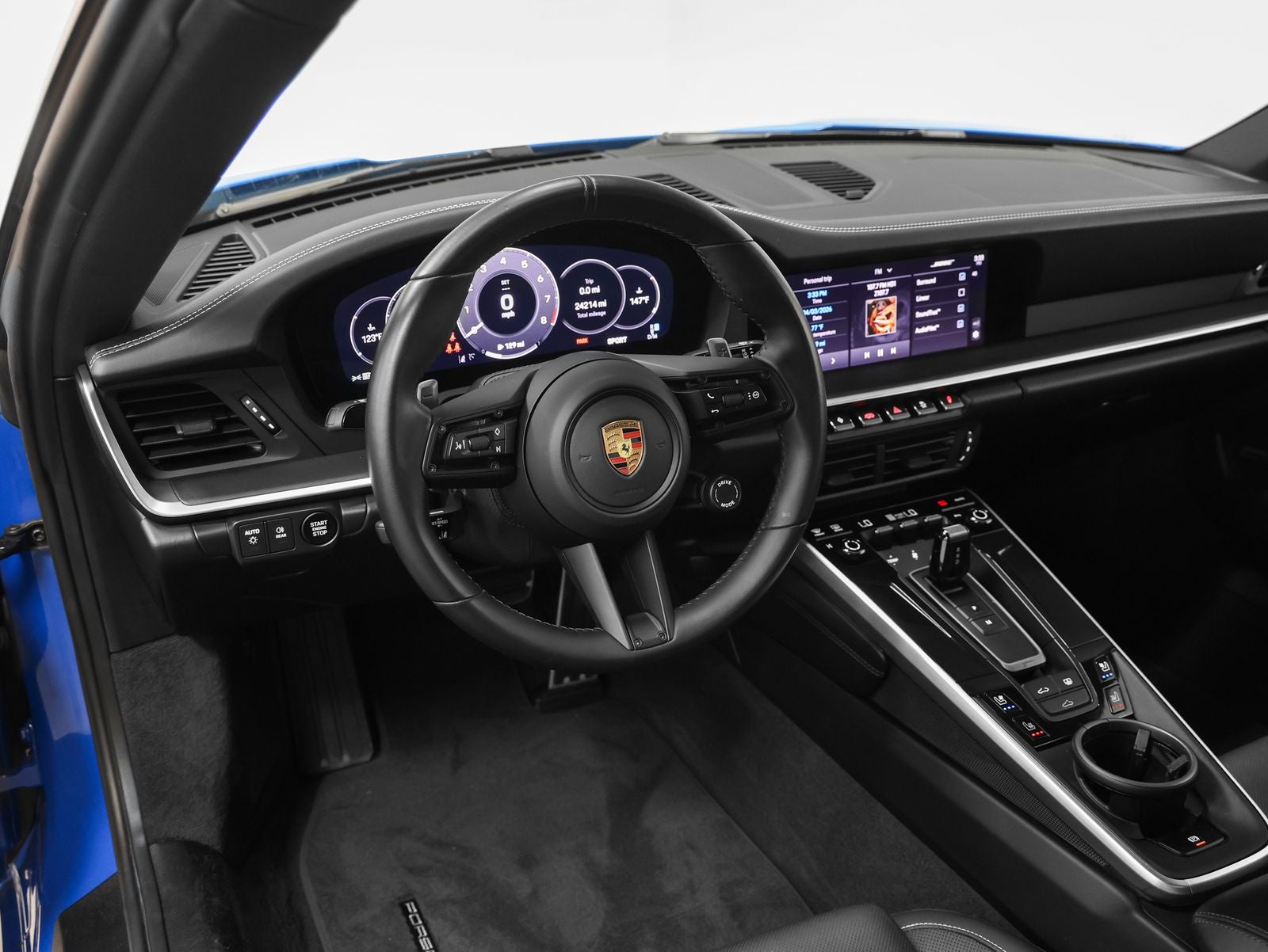 2025 Porsche 911 Carrera