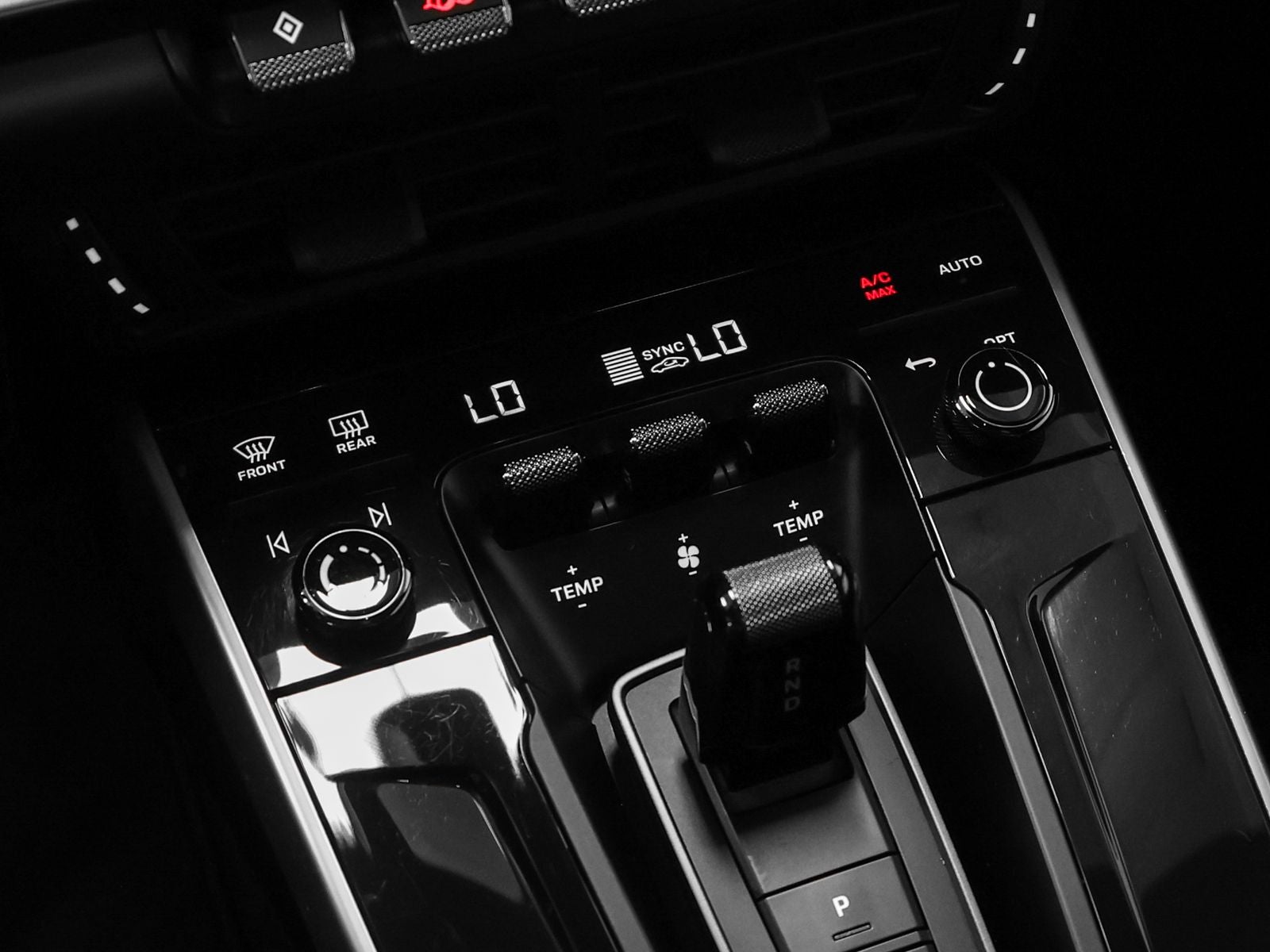 2025 Porsche 911 Carrera