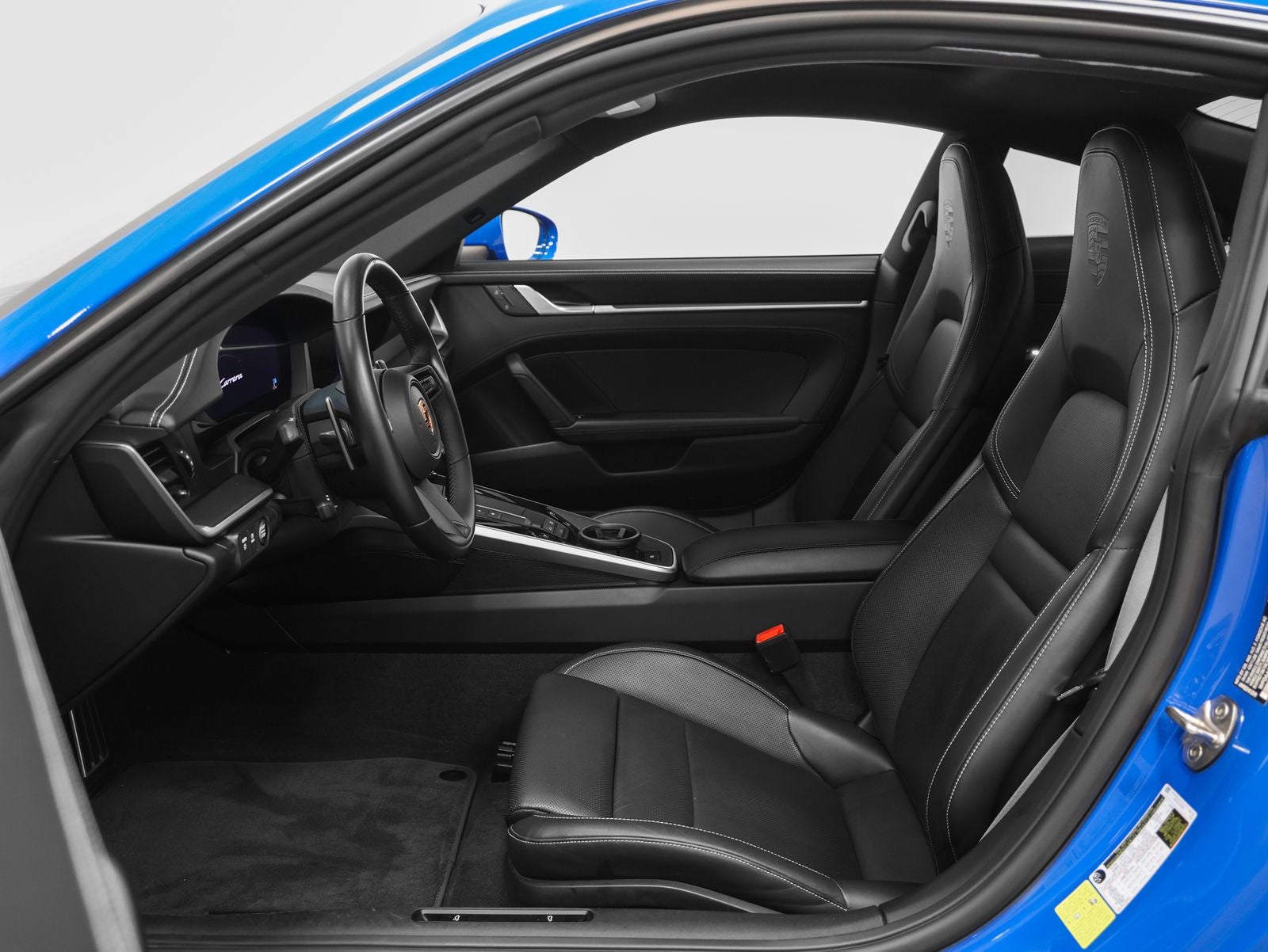 2025 Porsche 911 Carrera