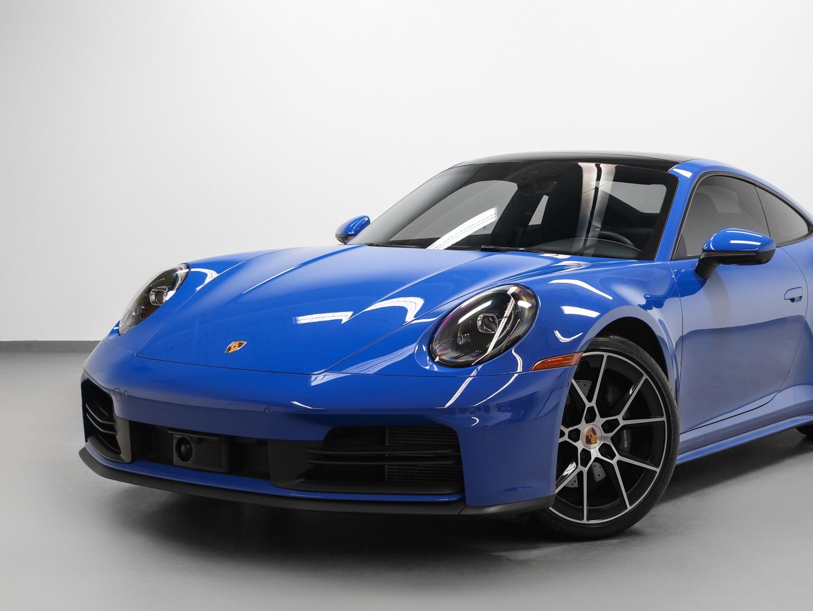 2025 Porsche 911 Carrera