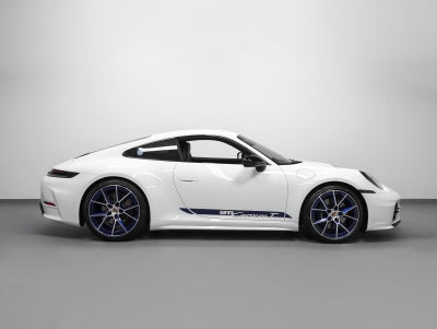 2025 Porsche 911 Carrera T