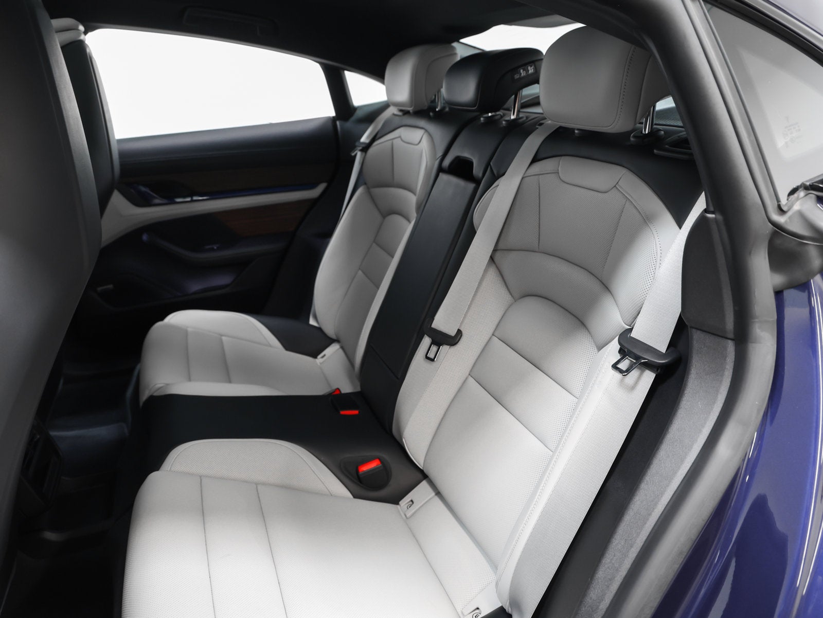 2024 Porsche Taycan Base