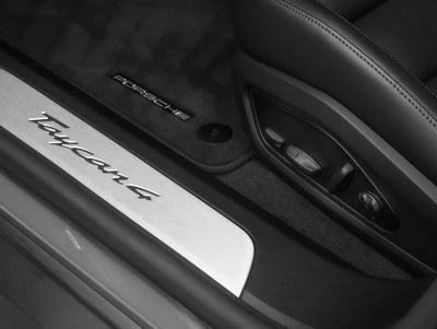 2025 Porsche Taycan Taycan 4