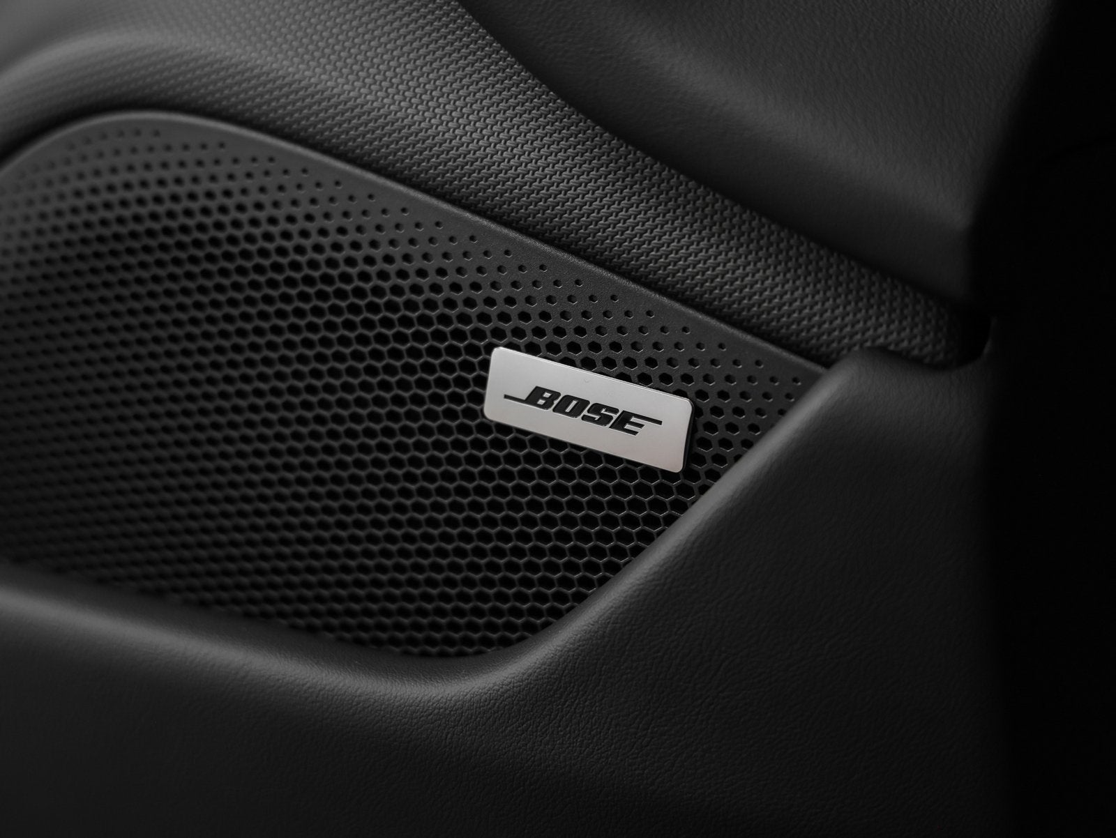 2025 Porsche Taycan Taycan 4