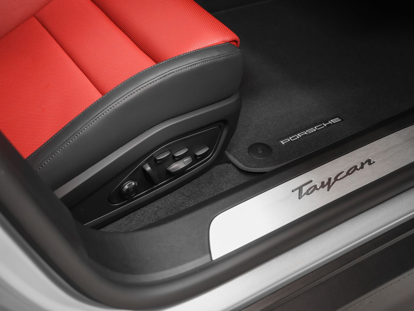 2026 Porsche Taycan Base