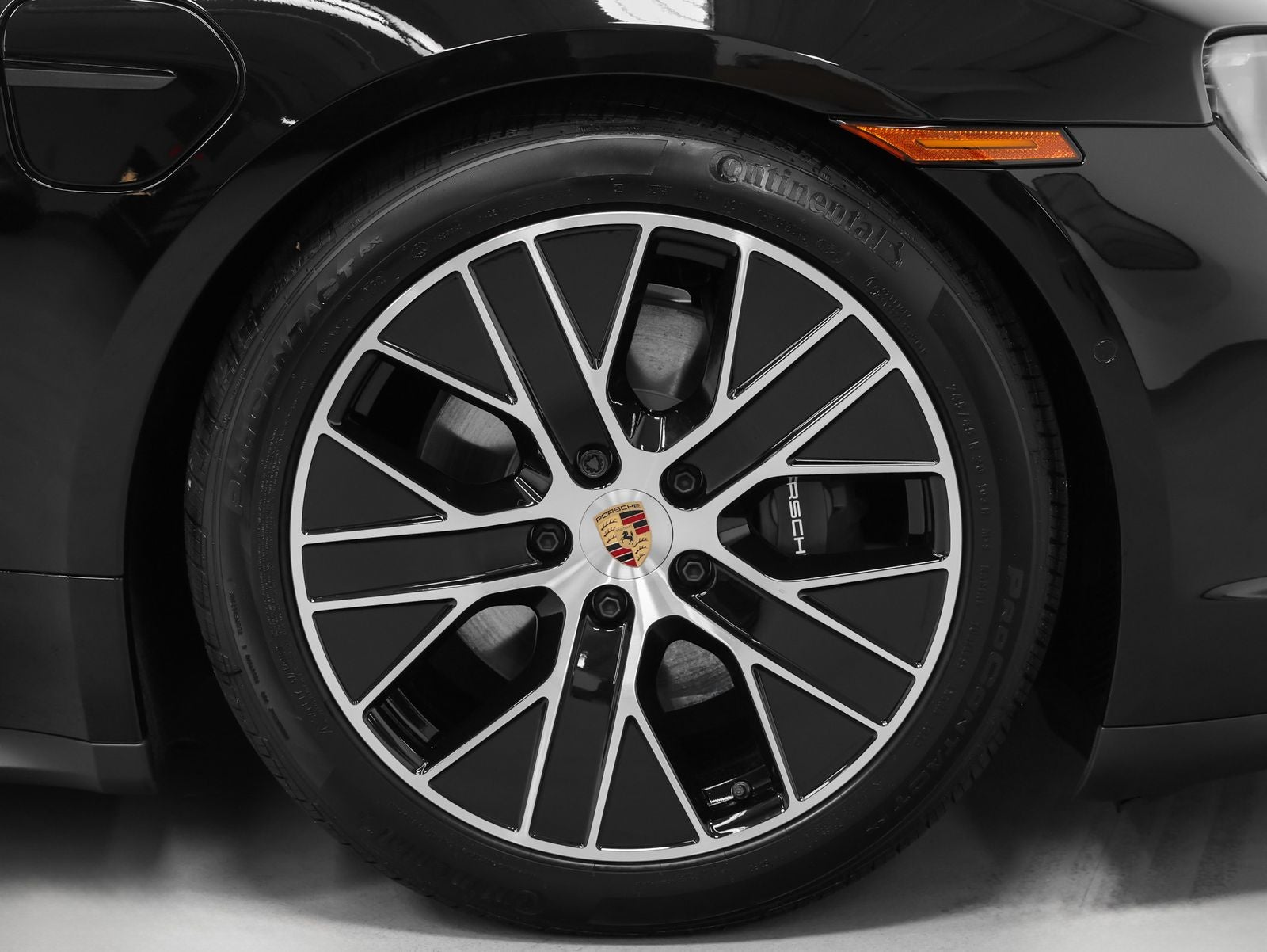 2026 Porsche Taycan 4