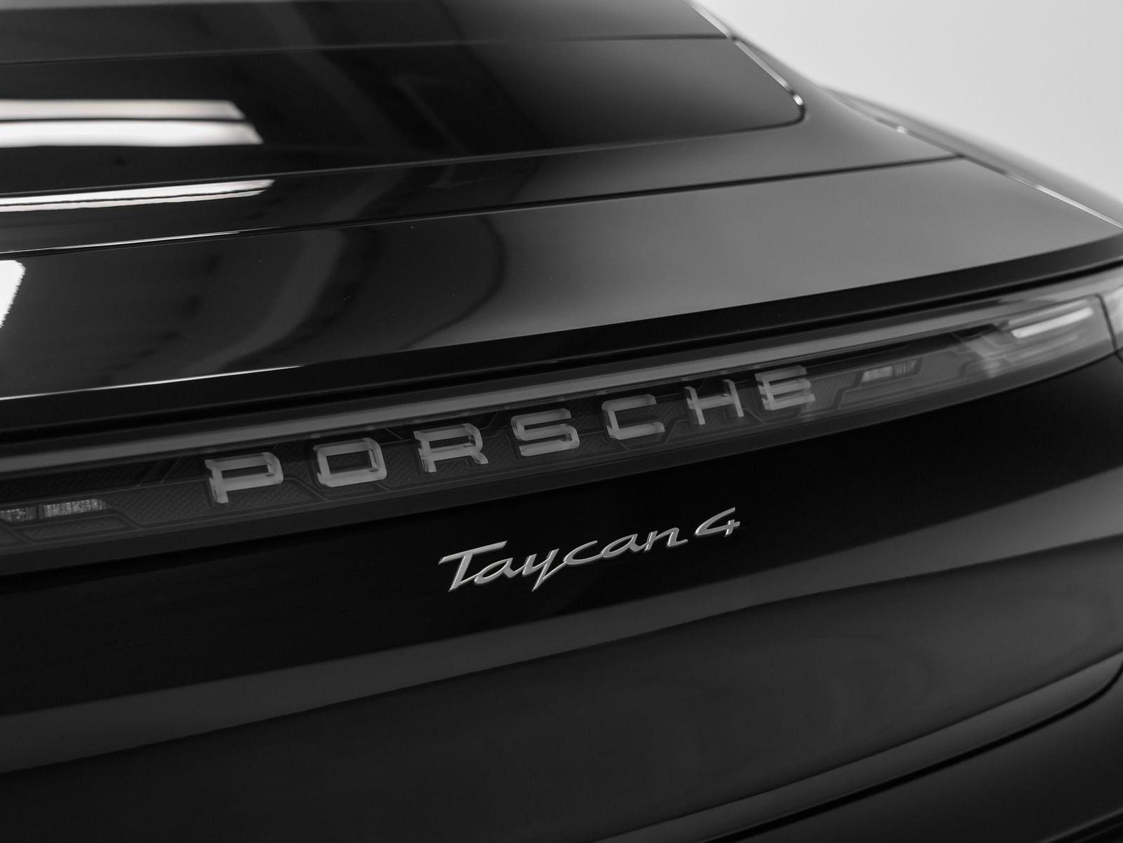 2026 Porsche Taycan 4