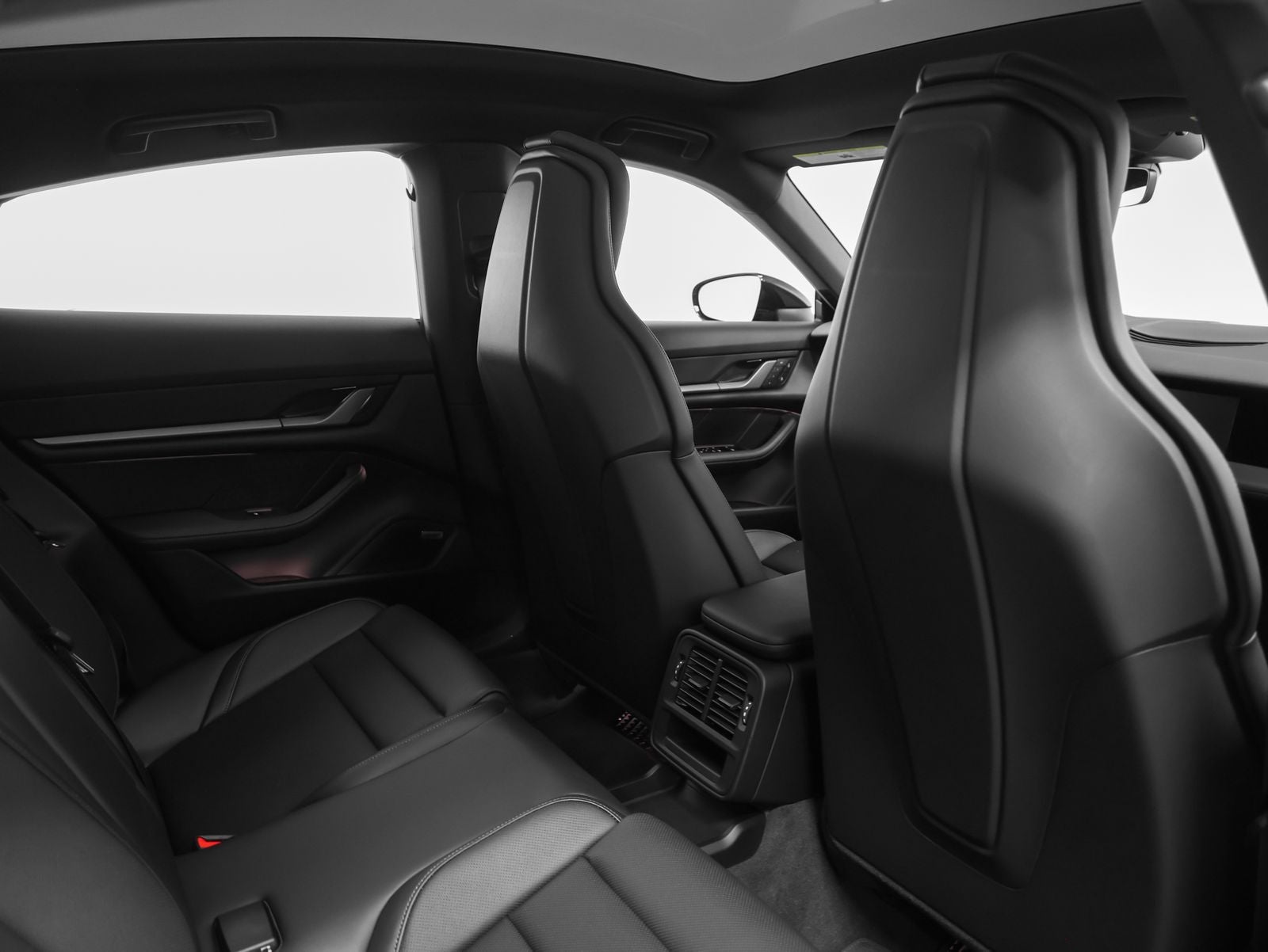 2026 Porsche Taycan 4