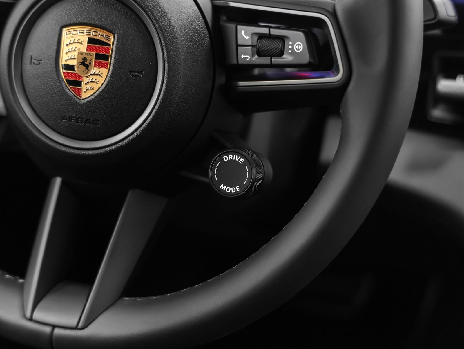 2026 Porsche Taycan 4