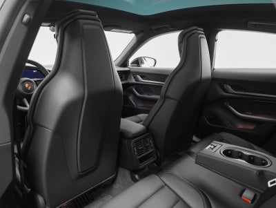 2026 Porsche Taycan 4