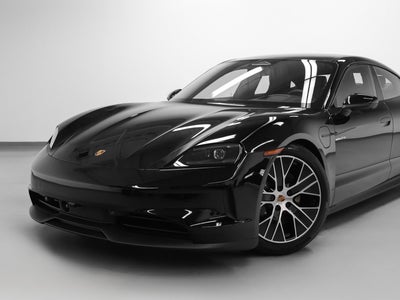 2026 Porsche Taycan 4