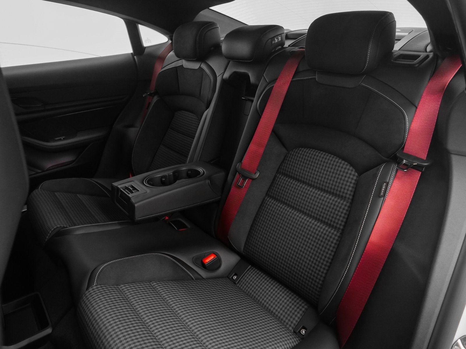 2025 Porsche Taycan Taycan