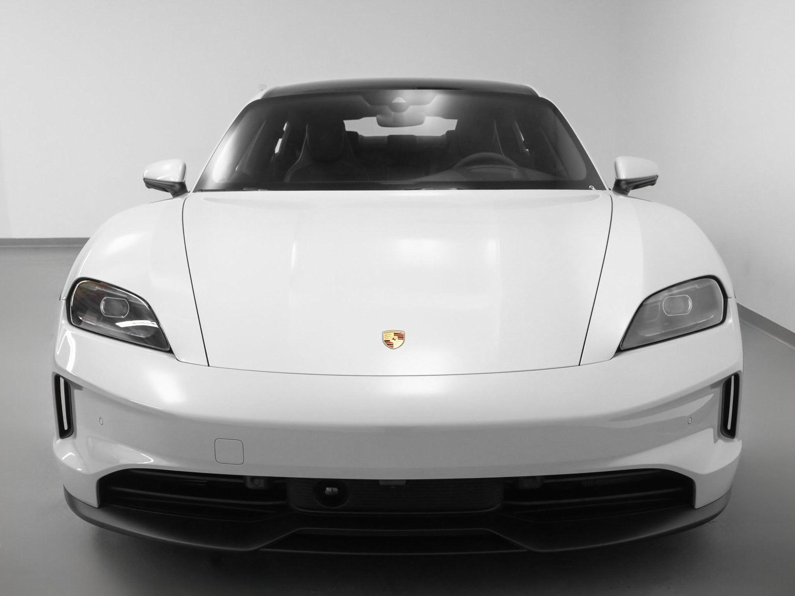 2025 Porsche Taycan Taycan