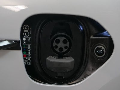 2025 Porsche Taycan Taycan