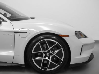 2025 Porsche Taycan Taycan