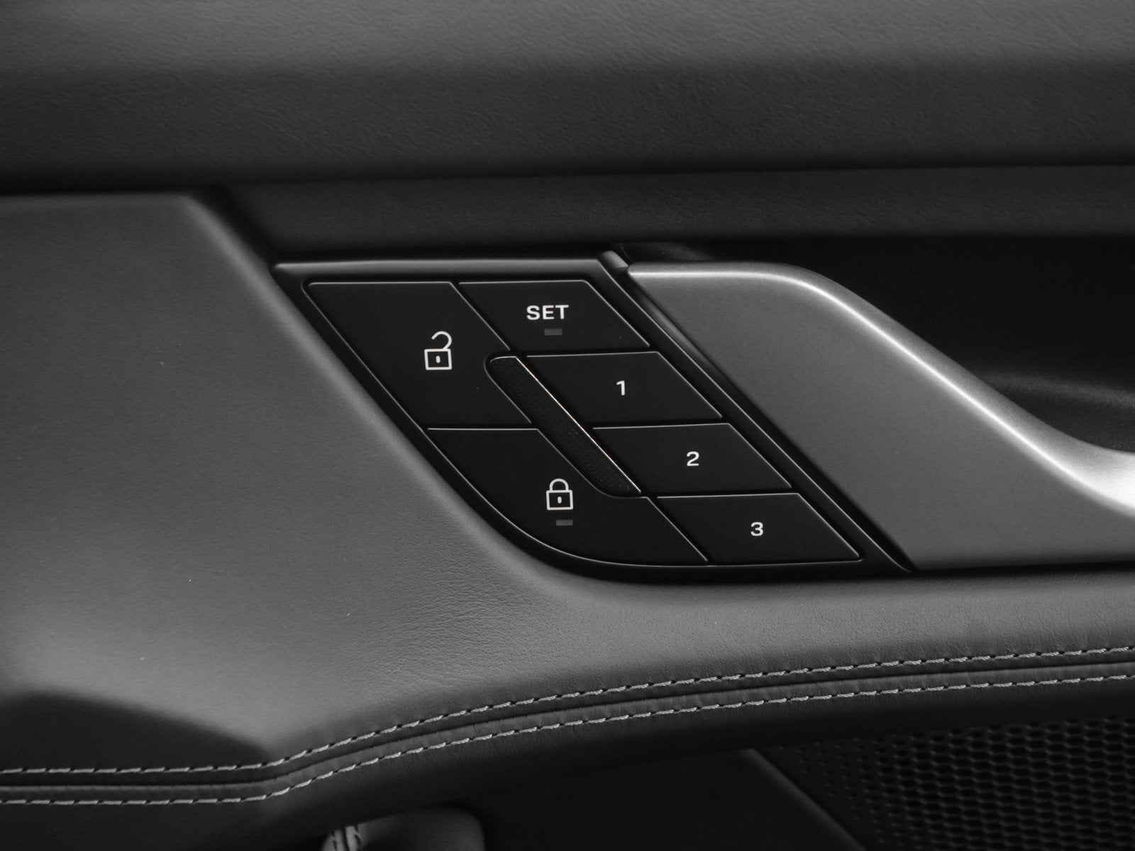 2025 Porsche Taycan Taycan