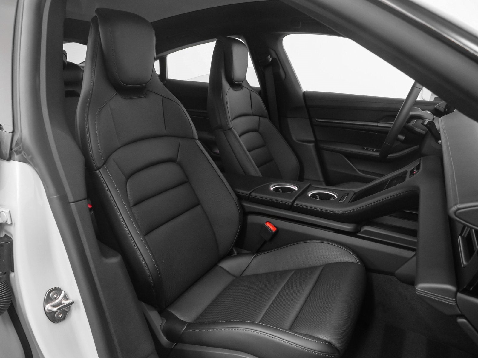 2025 Porsche Taycan Taycan