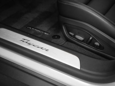 2025 Porsche Taycan Taycan