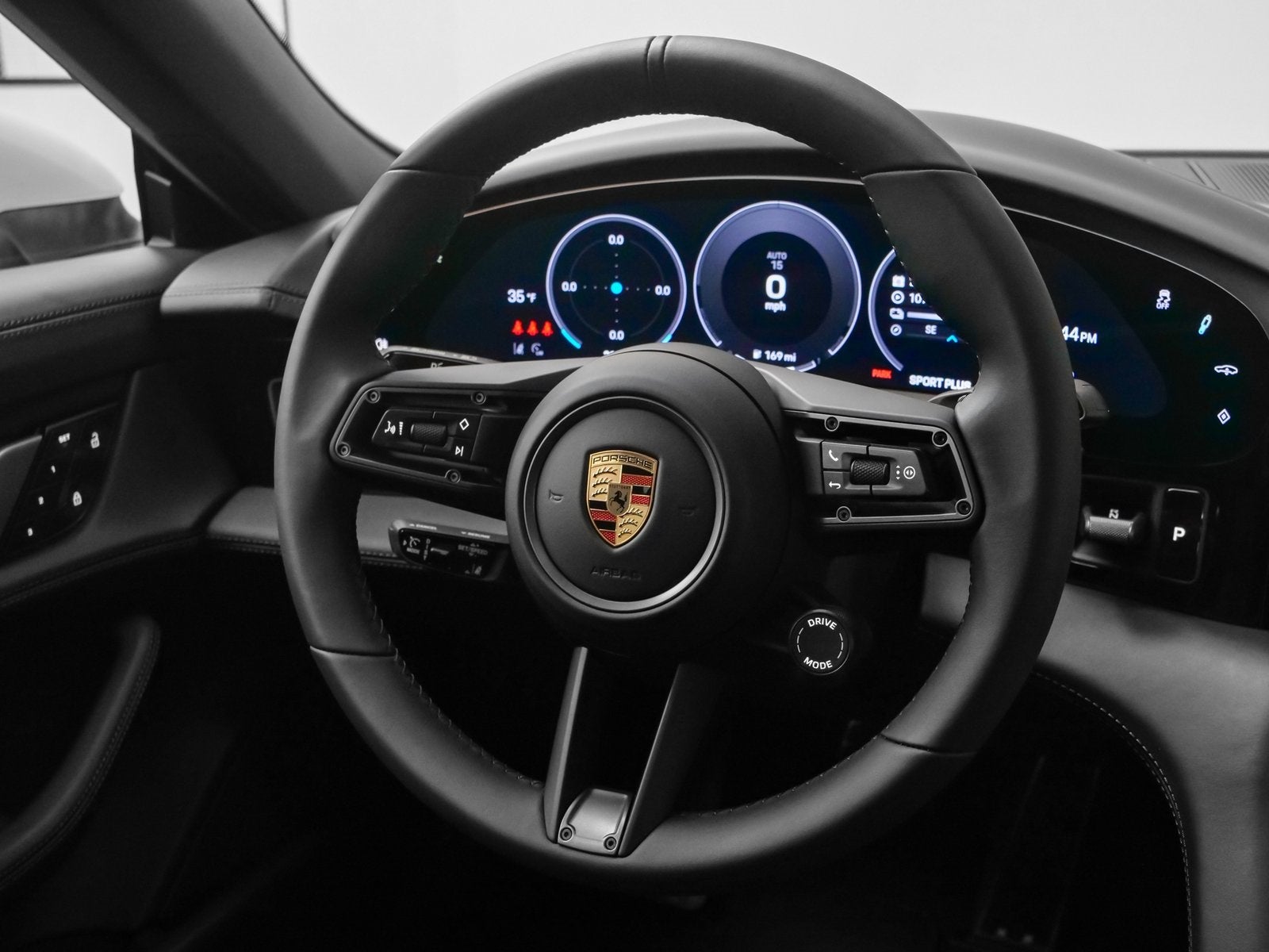 2025 Porsche Taycan Taycan