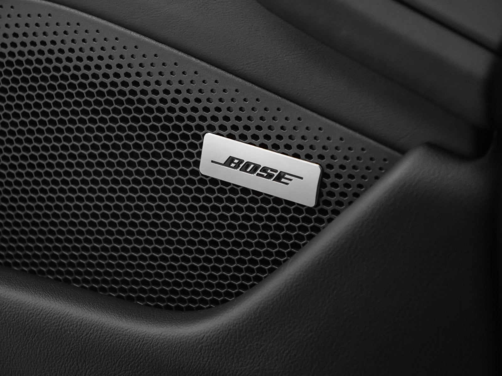 2025 Porsche Taycan Taycan