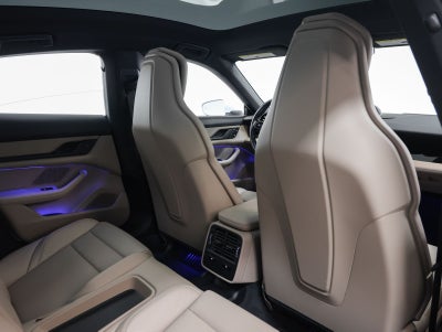 2023 Porsche Taycan Taycan