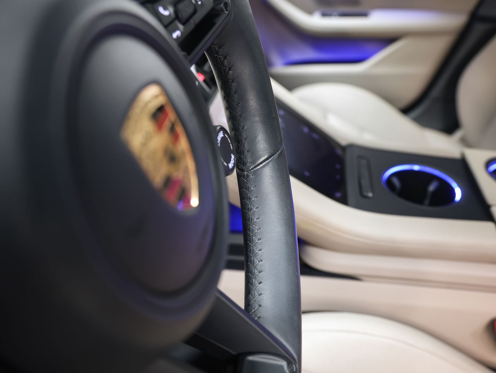 2023 Porsche Taycan Taycan