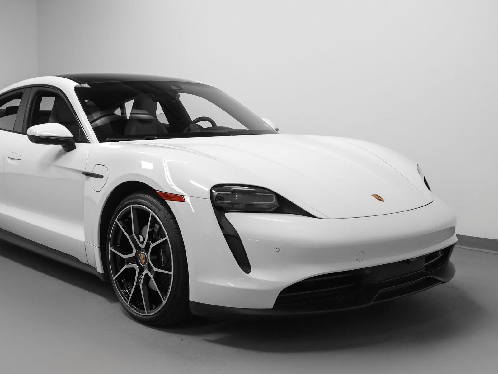 2023 Porsche Taycan Taycan