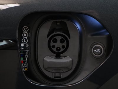 2025 Porsche Taycan Taycan