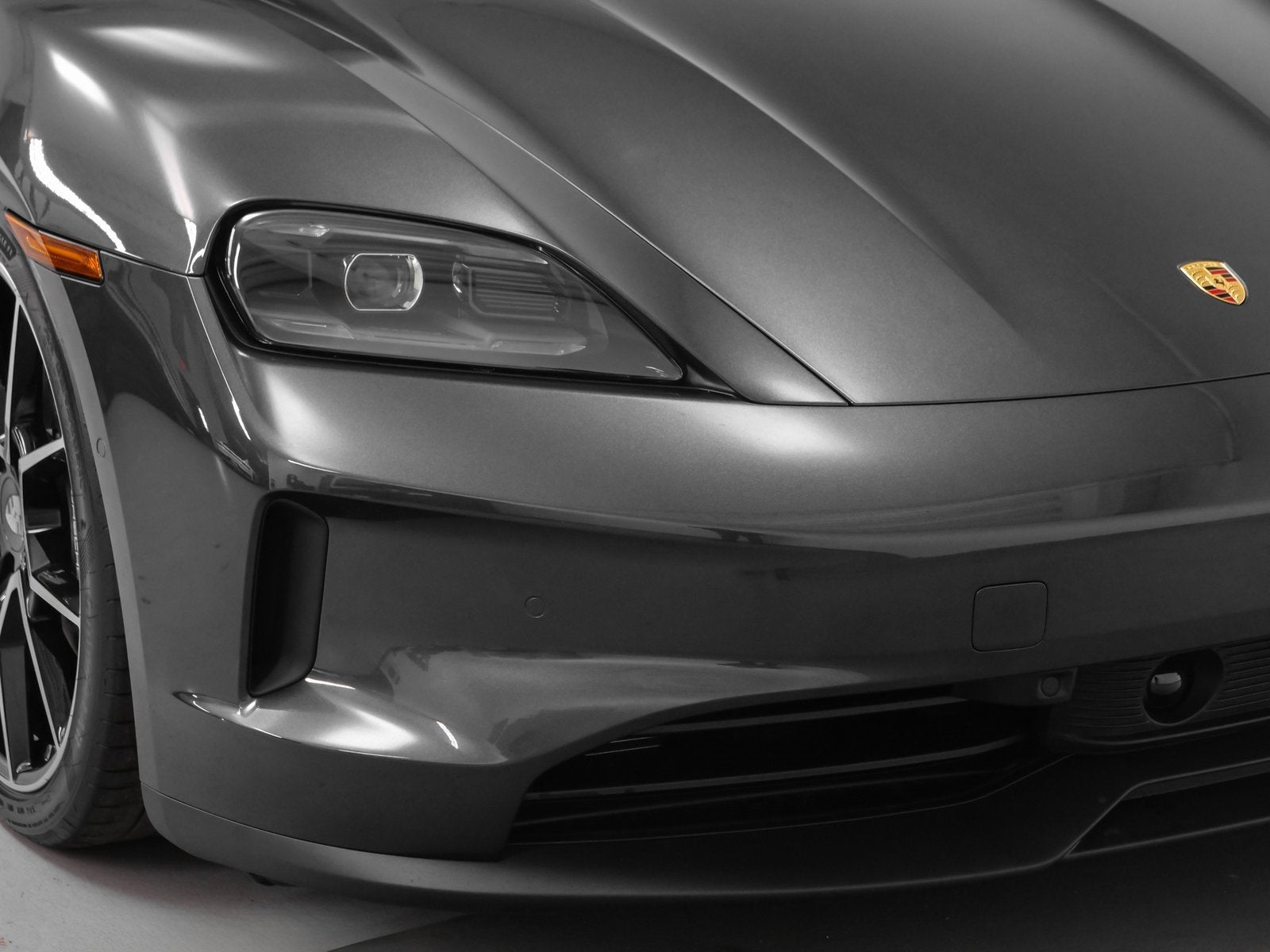 2025 Porsche Taycan Taycan