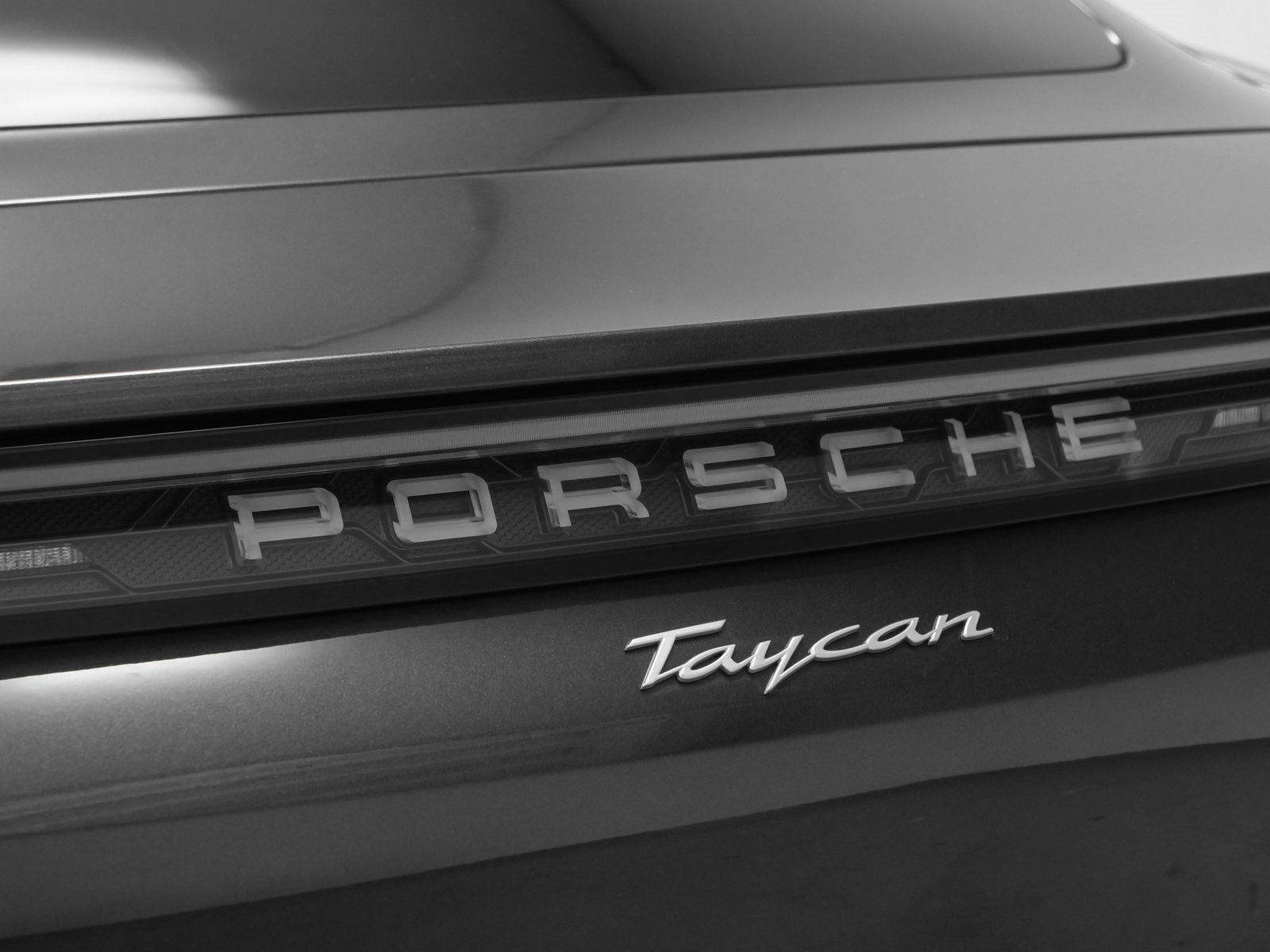 2025 Porsche Taycan Taycan