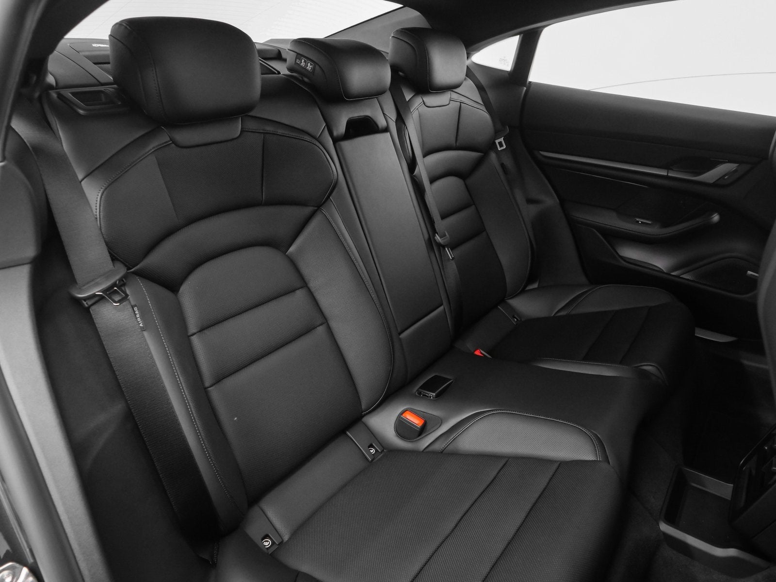 2025 Porsche Taycan Taycan