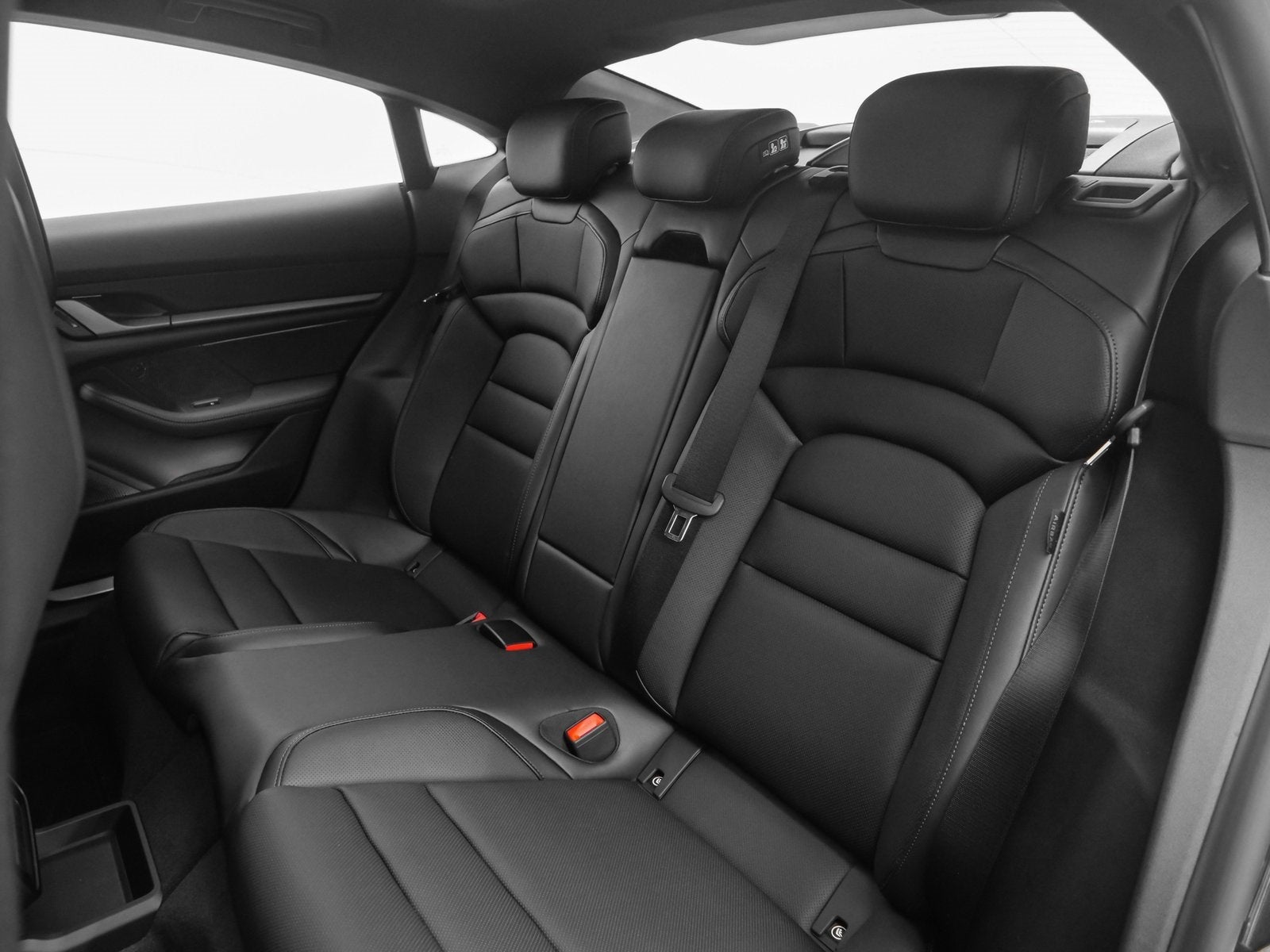 2025 Porsche Taycan Taycan